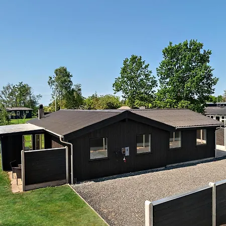 Gorgeous In With Wifi *